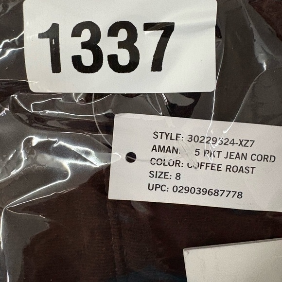 NWT Gloria Vanderbilt Pants
Women's Size 8 Amanda Brown Stretch Pockets - Picture 9 of 9